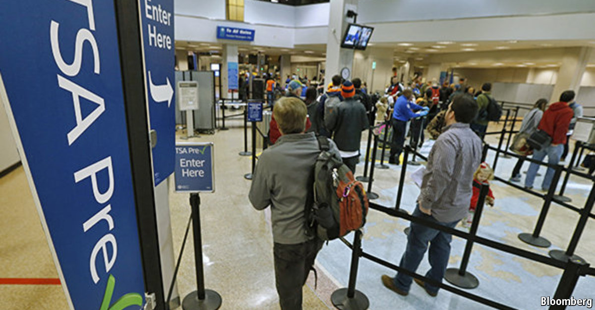 Queue tips: Long security lines await at American airports this summer ...