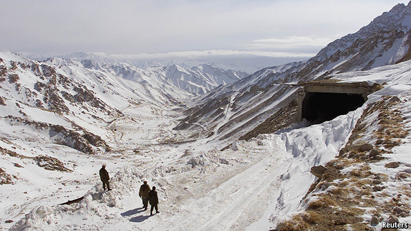 Туннель саланг фото